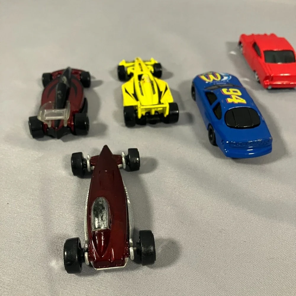 Hot Wheels here sale